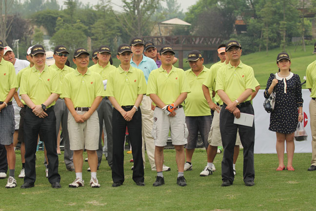 2012“国航知音杯”高尔夫巡回赛成都站开杆